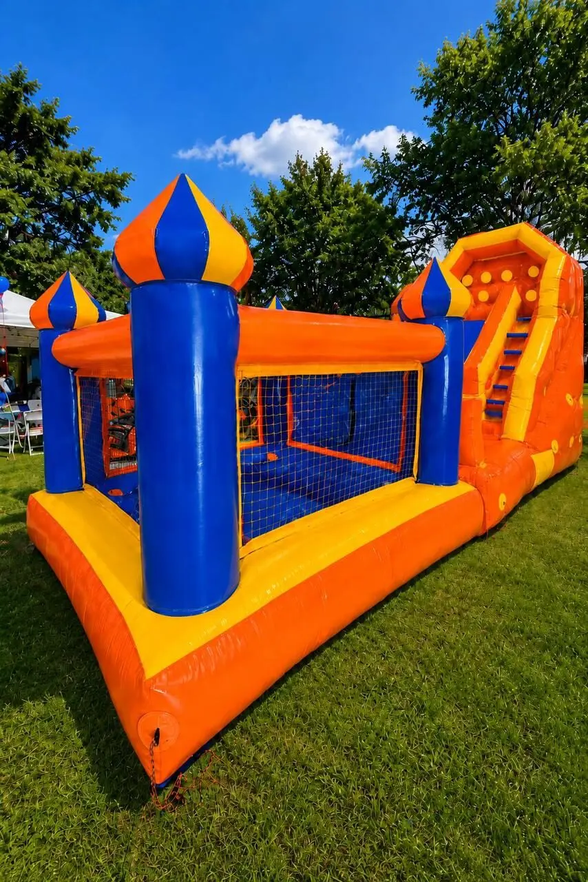 Tobogã inflável colorido Jump&Go